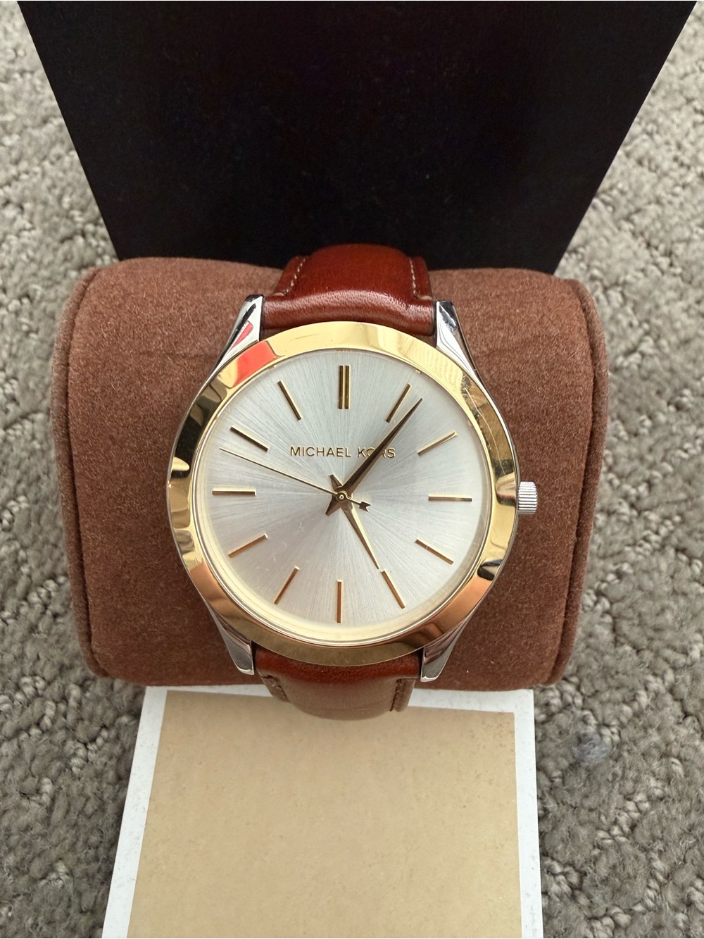 EUC Michael Kors Women’s Watch View 2